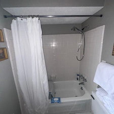 Complete-Bathroom-Makeover-in-Germantown-Tennessee-Before-After 9